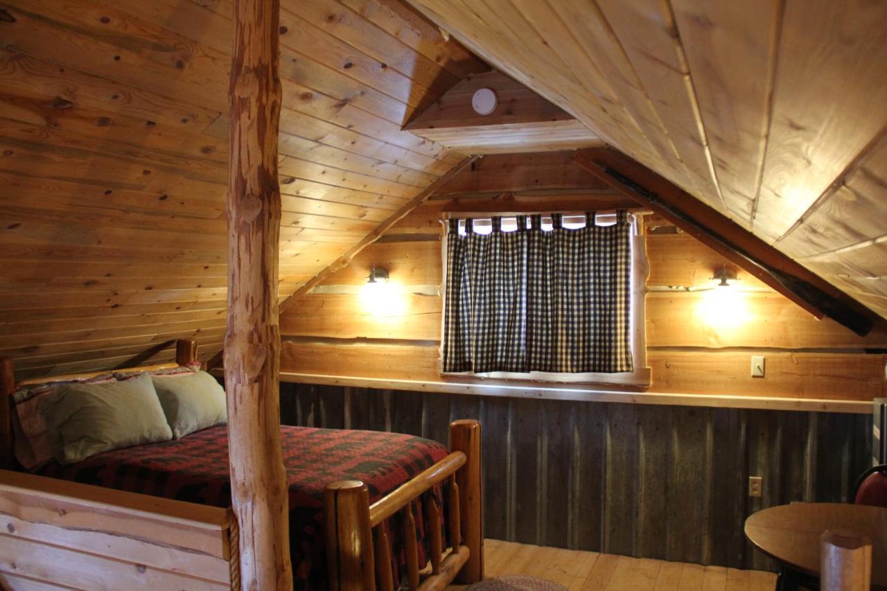 Sugar Loaf Lodge & Cabins Anaconda Esterno foto